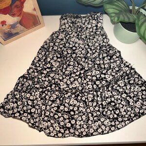 SHEIN WOMENS BLACK AND WHITE FLORAL SKIRT
